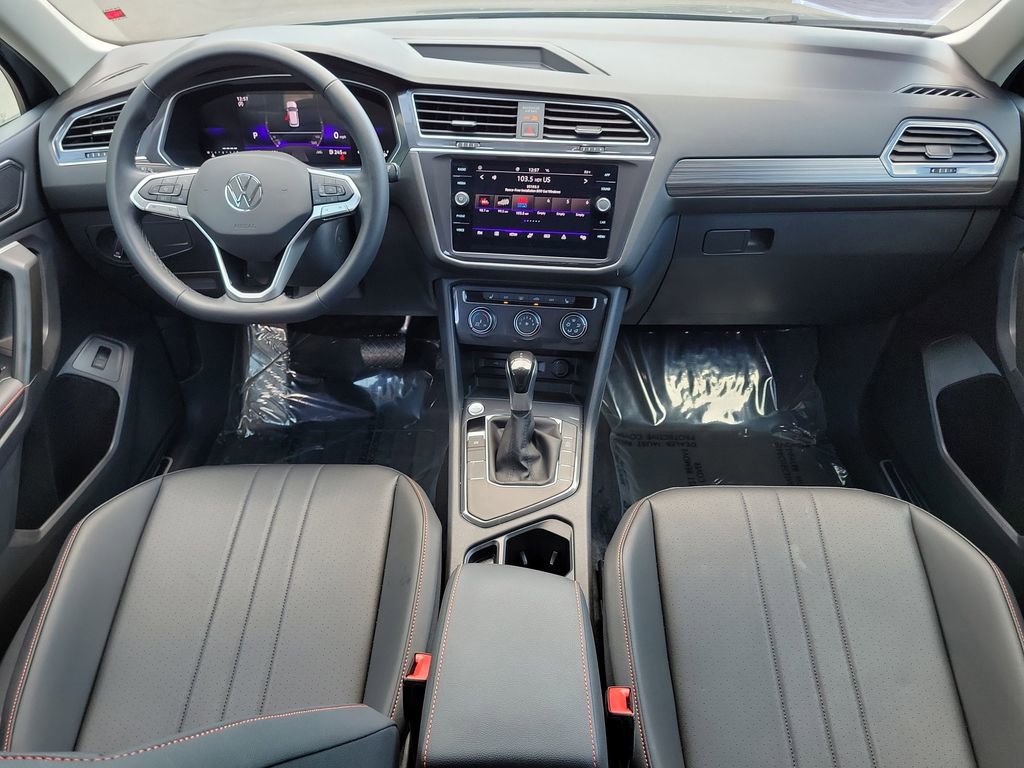 Used 2024 Volkswagen Tiguan Wolfsburg Edition image 14