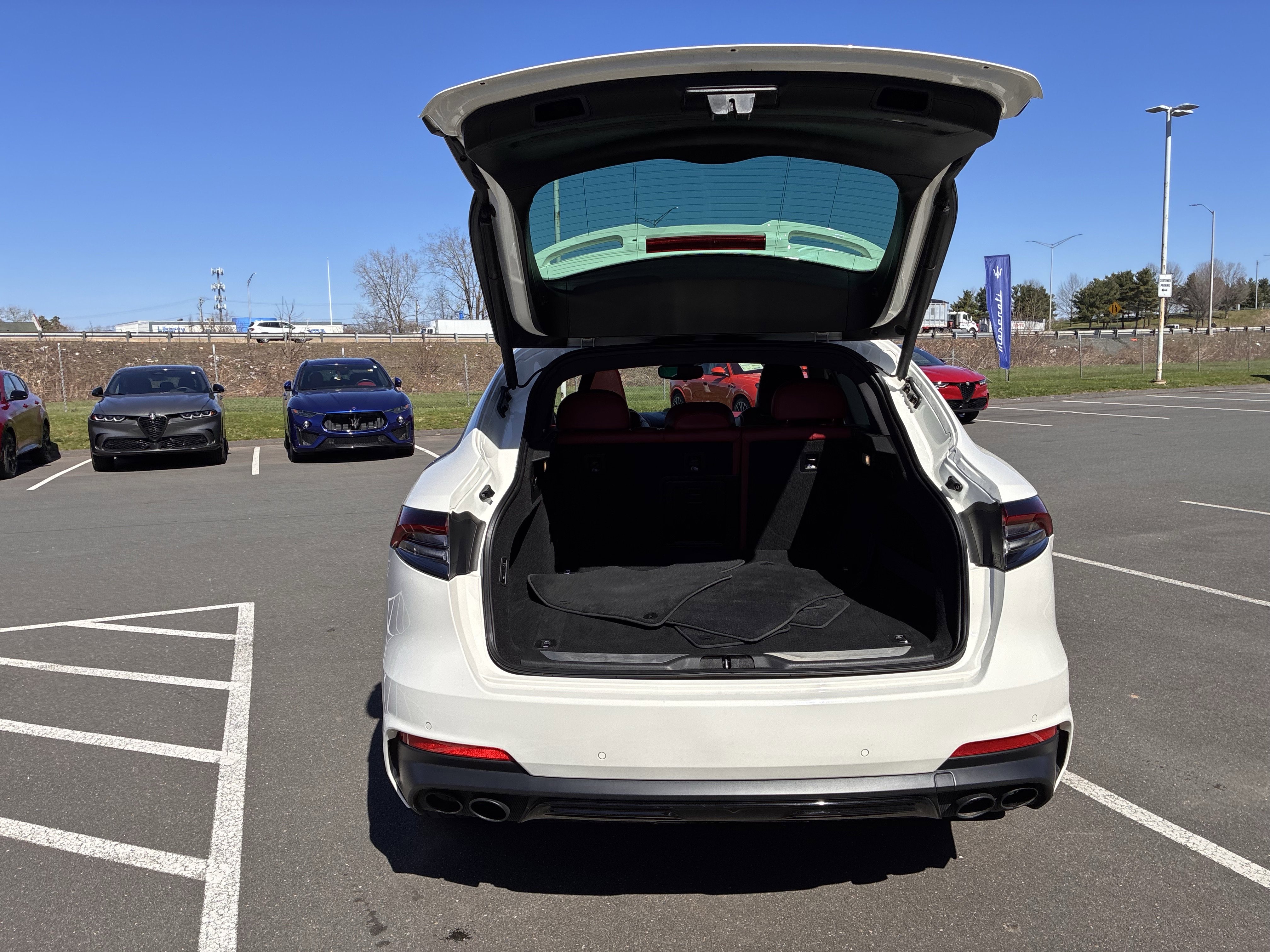 Used 2021 Maserati Levante GranSport image 32