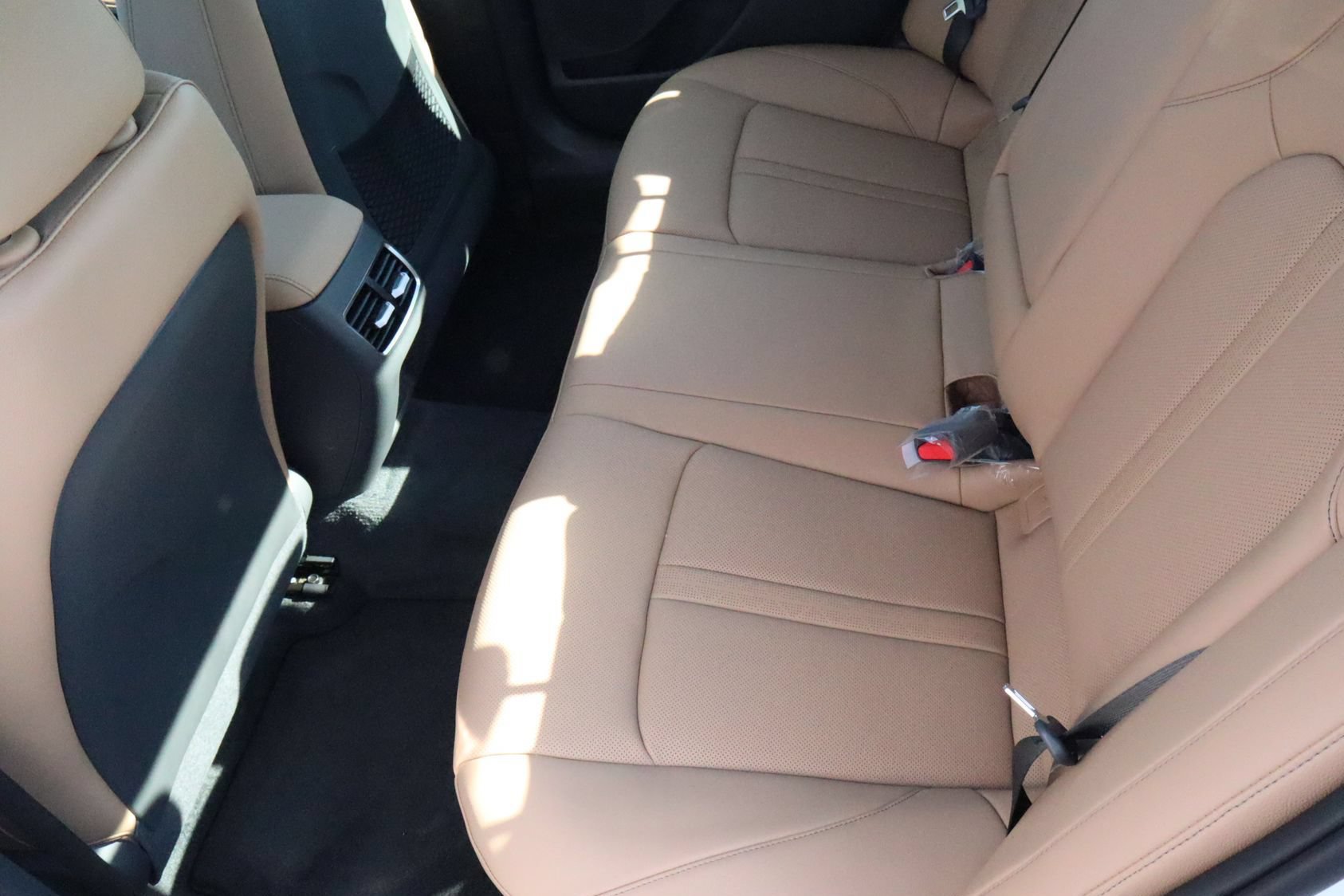New 2026 Hyundai Sonata Limited FWD image 17