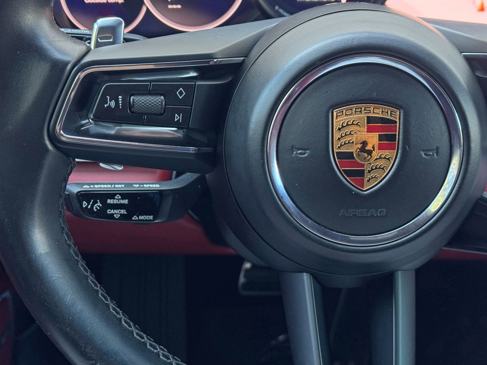 Used 2021 Porsche Panamera 4S image 22