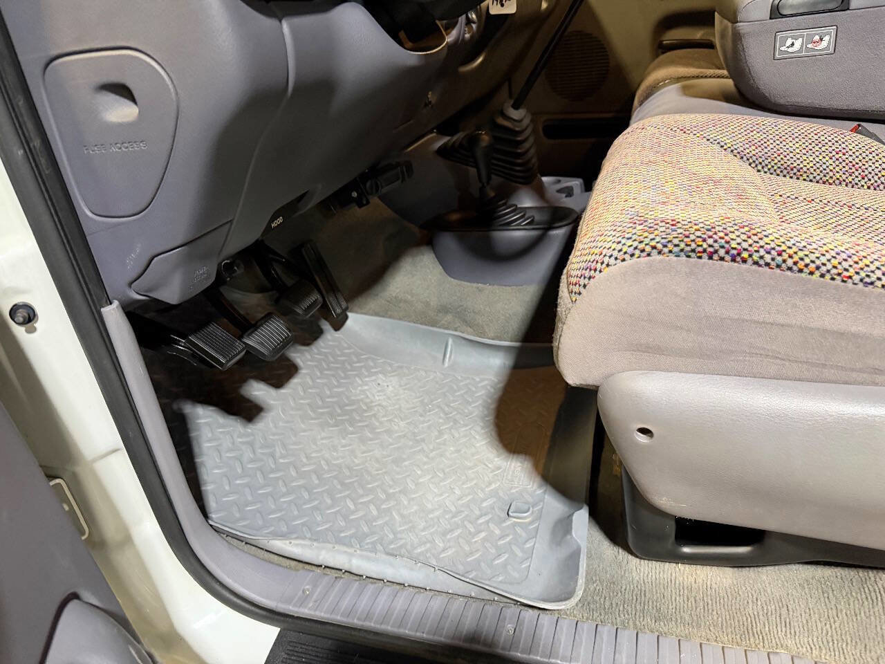 Used 2002 Dodge Ram 2500 Truck 4x4 Quad Cab image 50