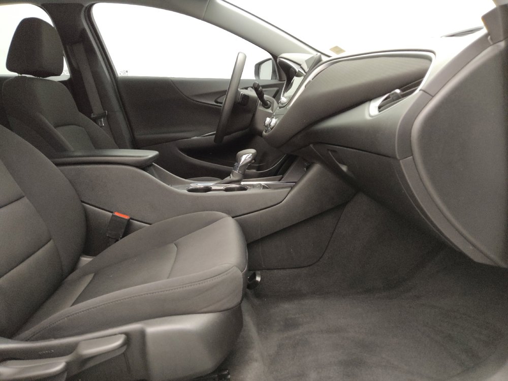 Used 2024 Chevrolet Malibu LT FWD image 21