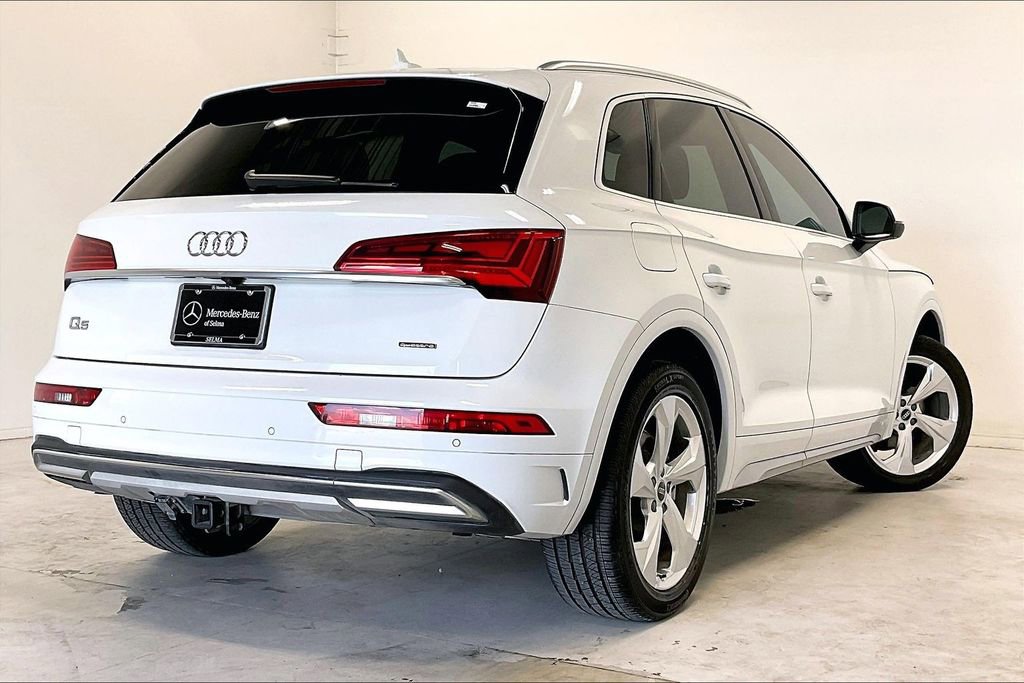 Used 2021 Audi Q5 2.0T Premium Plus w/ Premium Plus Package AWD/4WD image 12