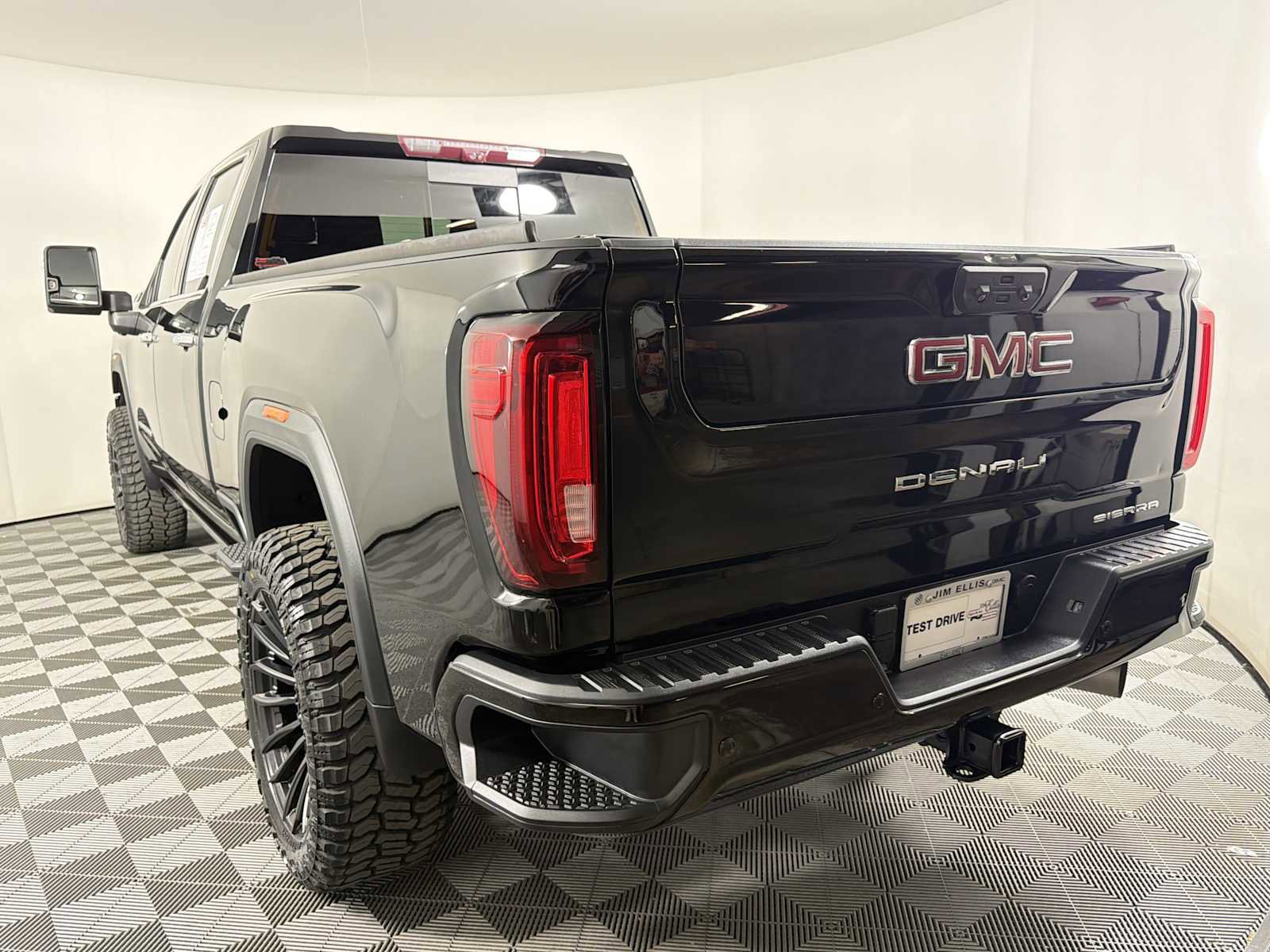 Used 2021 GMC Sierra 2500 Denali w/ Denali Ultimate Package image 5