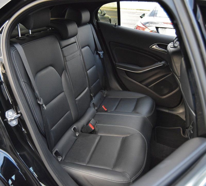 Used 2020 Mercedes-Benz GLA 250 4MATIC image 32