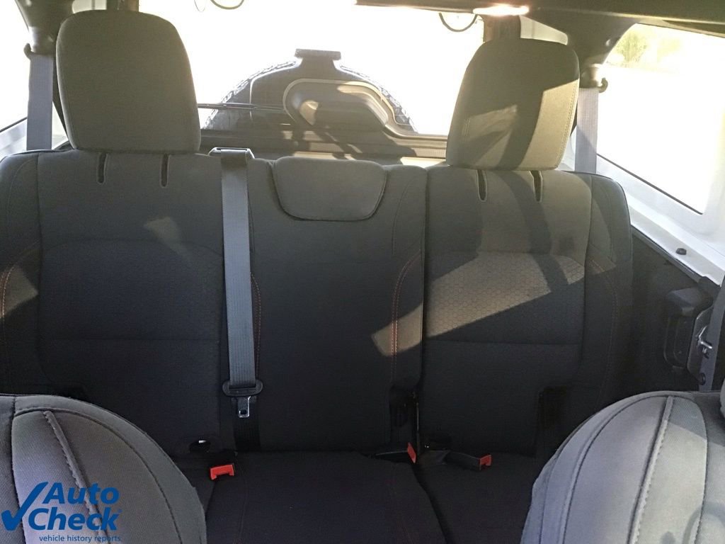 Used 2023 Jeep Wrangler Unlimited Rubicon image 17