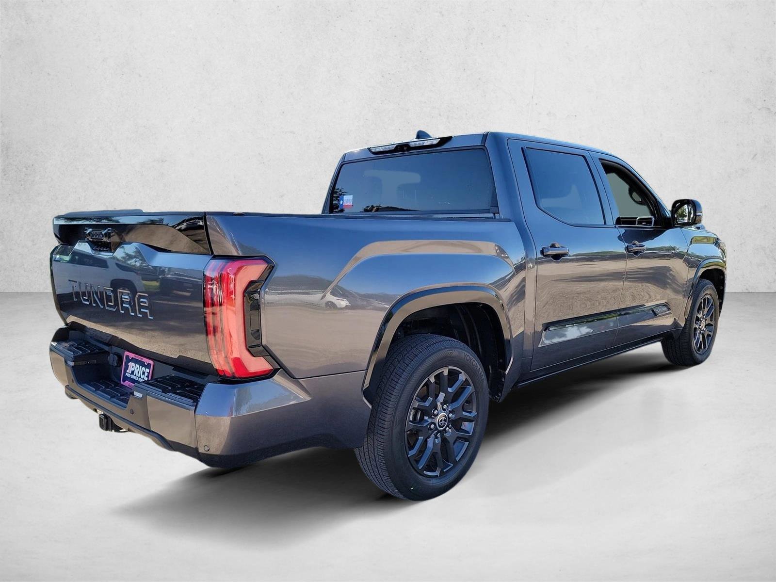Used 2023 Toyota Tundra Platinum RWD image 5