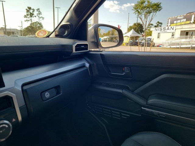 Used 2025 Toyota 4Runner TRD Off-Road Premium image 32