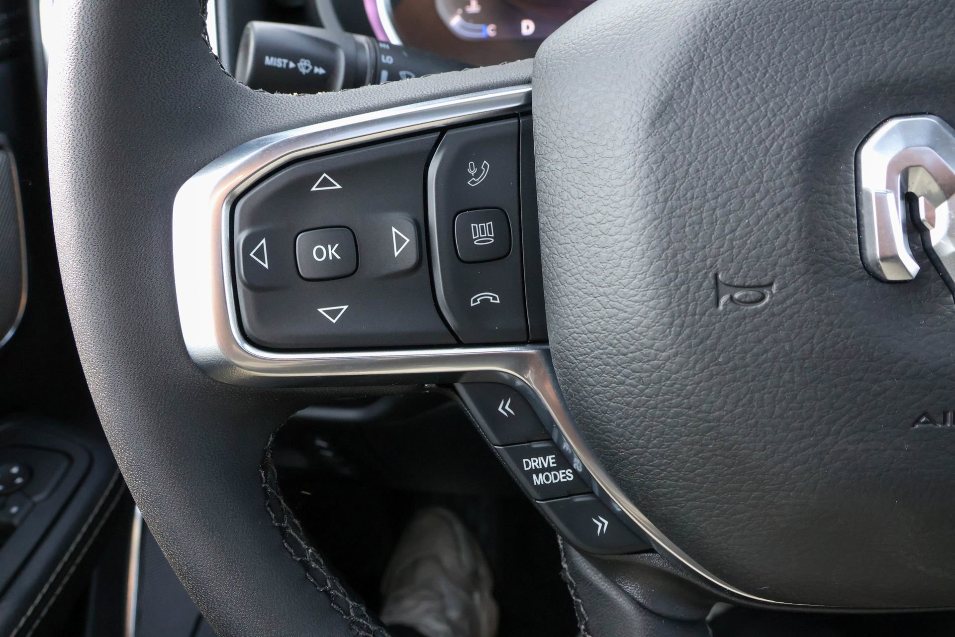 New 2026 RAM 1500 Laramie image 32