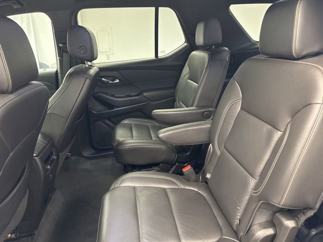 Used 2022 Chevrolet Traverse LT image 14