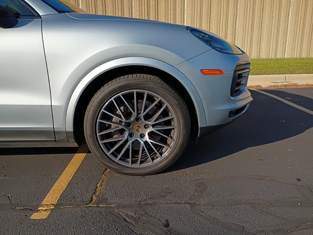 Certified 2020 Porsche Cayenne S AWD/4WD image 7