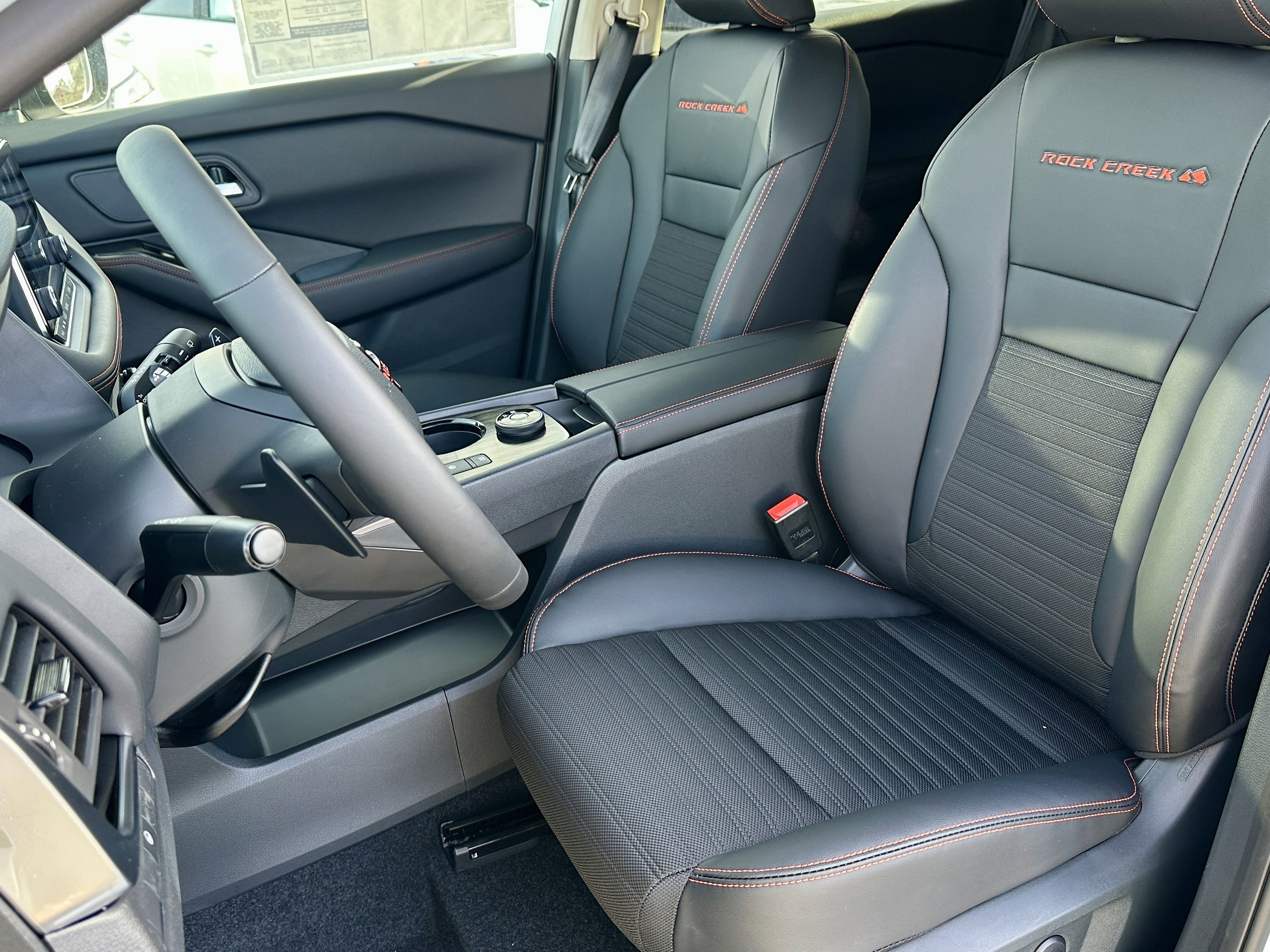 New 2026 Nissan Rogue SV AWD/4WD image 25