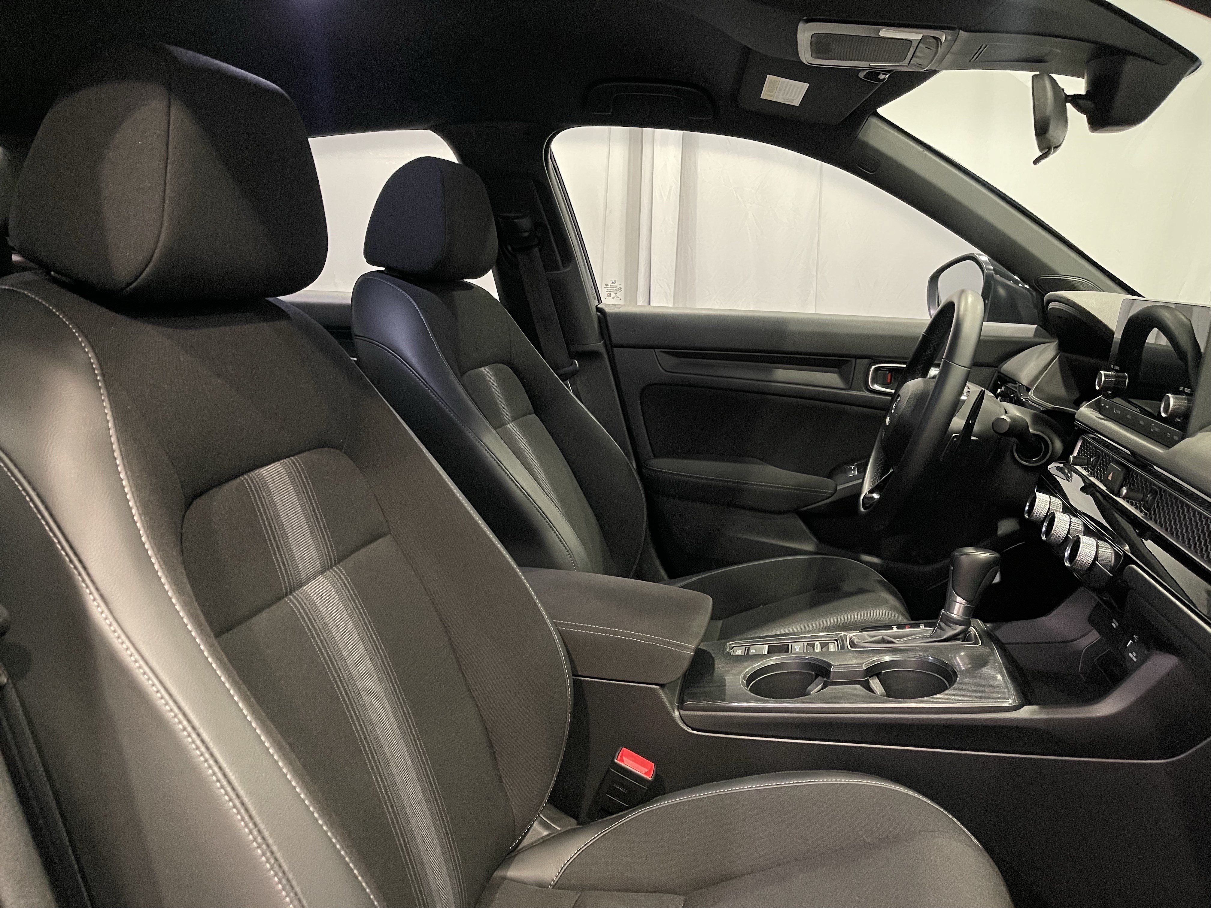 Used 2022 Honda Civic Sport image 15