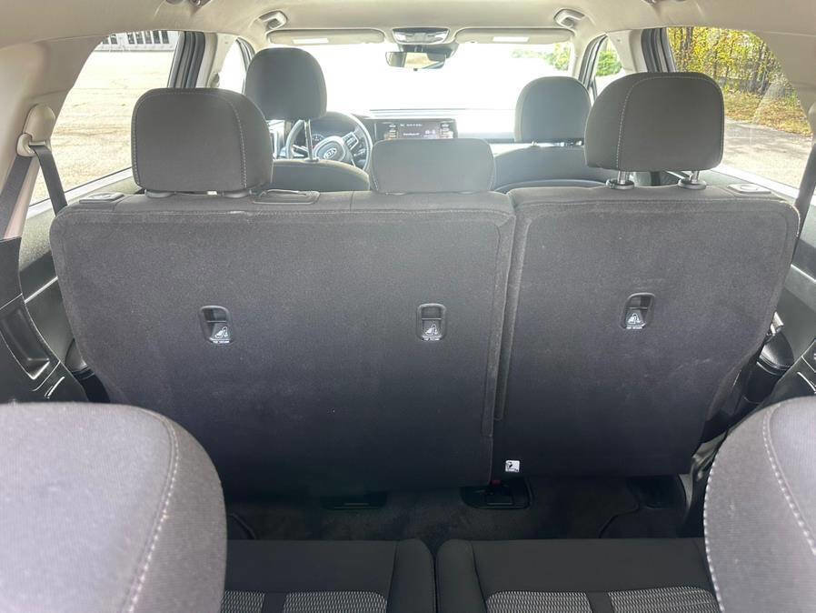 Used 2021 Kia Sorento LX image 14