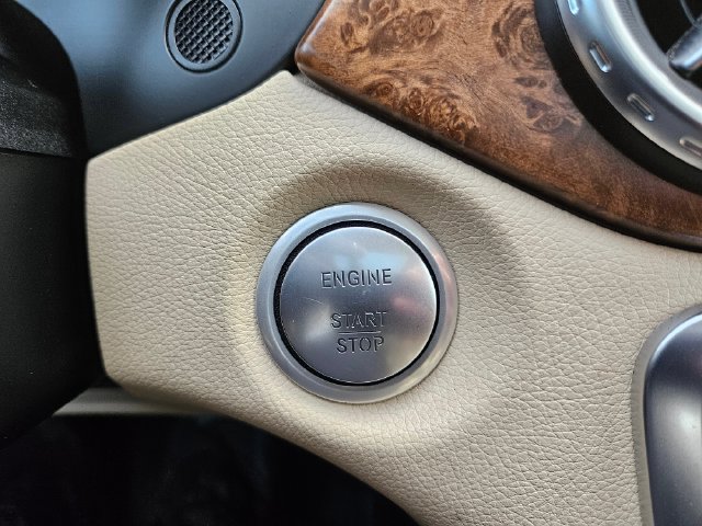 Used 2015 Mercedes-Benz GLA 250 4MATIC image 30