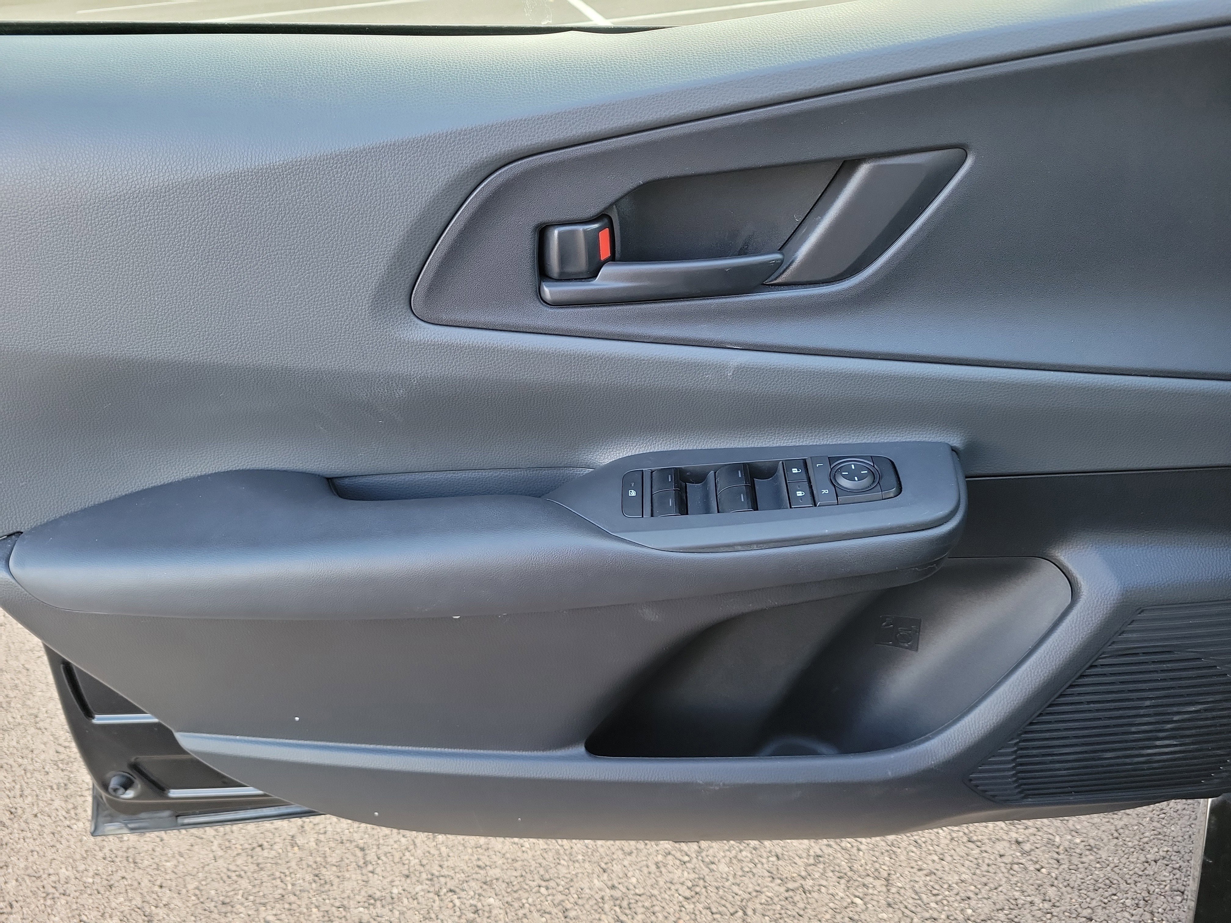 Used 2024 Toyota Prius LE image 14