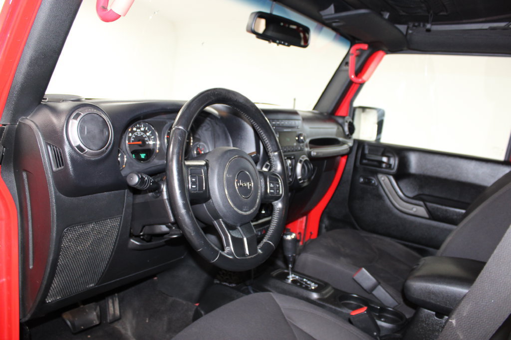 Used 2018 Jeep Wrangler Unlimited Sport S AWD/4WD image 23