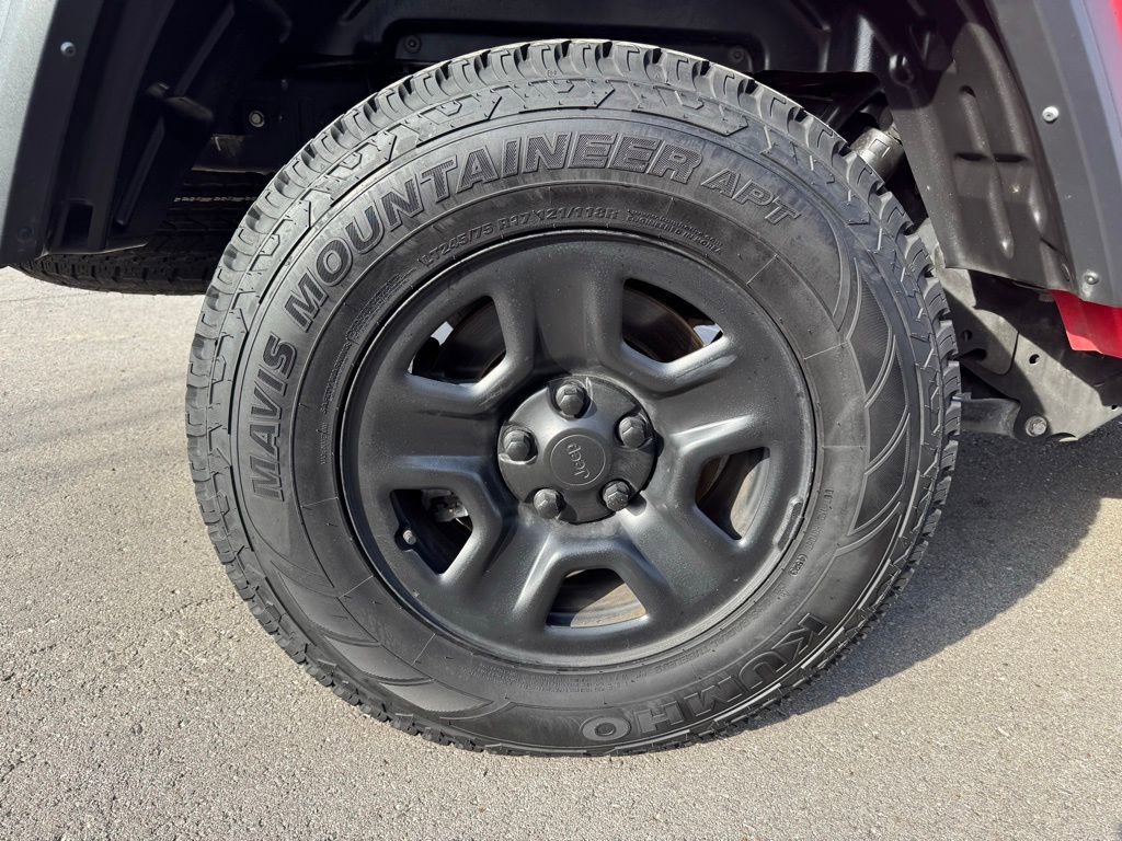 Used 2021 Jeep Gladiator Sport w/ Trailer Tow Package image 25