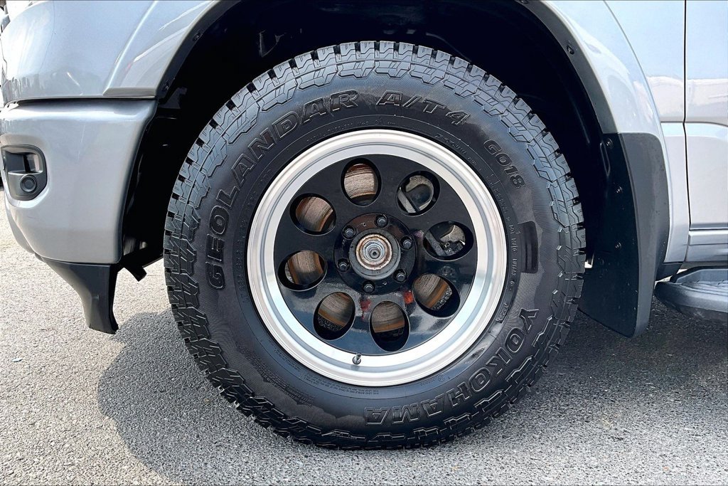 Used 2022 RAM 1500 Laramie AWD/4WD image 36