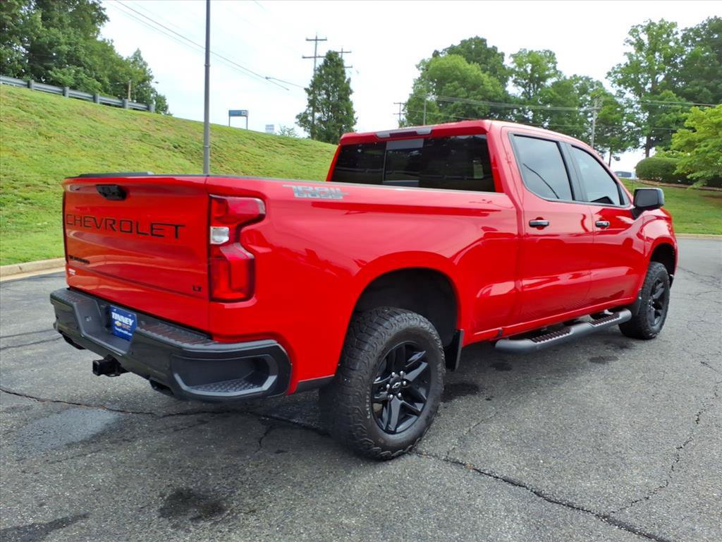 Used 2024 Chevrolet Silverado 1500 LT Trail Boss w/ LT Trail Boss Premium Package AWD/4WD image 3