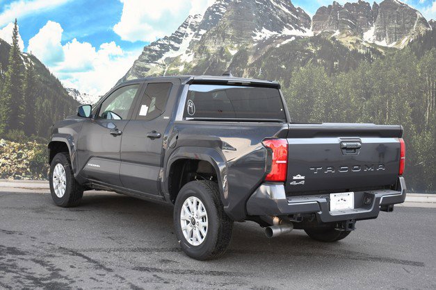 New 2025 Toyota Tacoma SR5 image 3