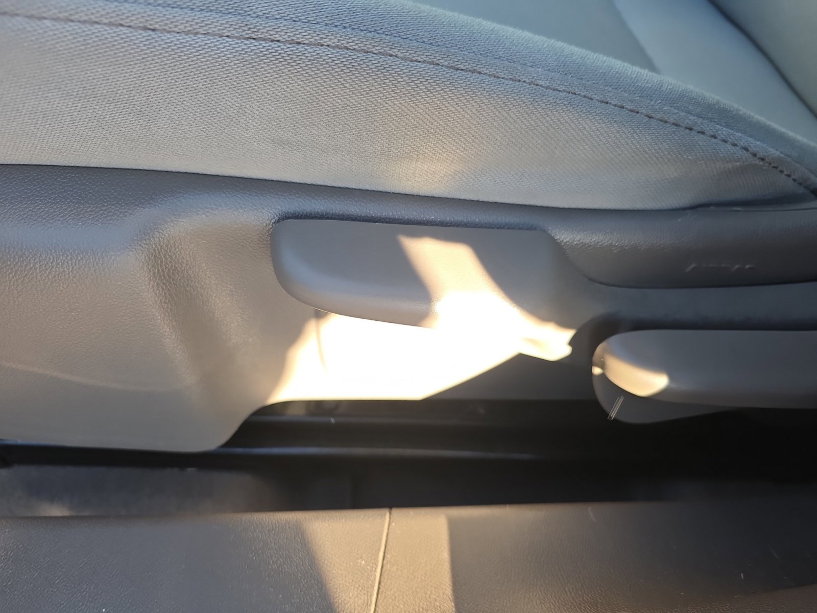 Used 2020 Chevrolet Malibu LS image 15