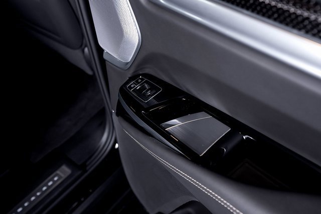 Used 2025 Cadillac Escalade V image 73