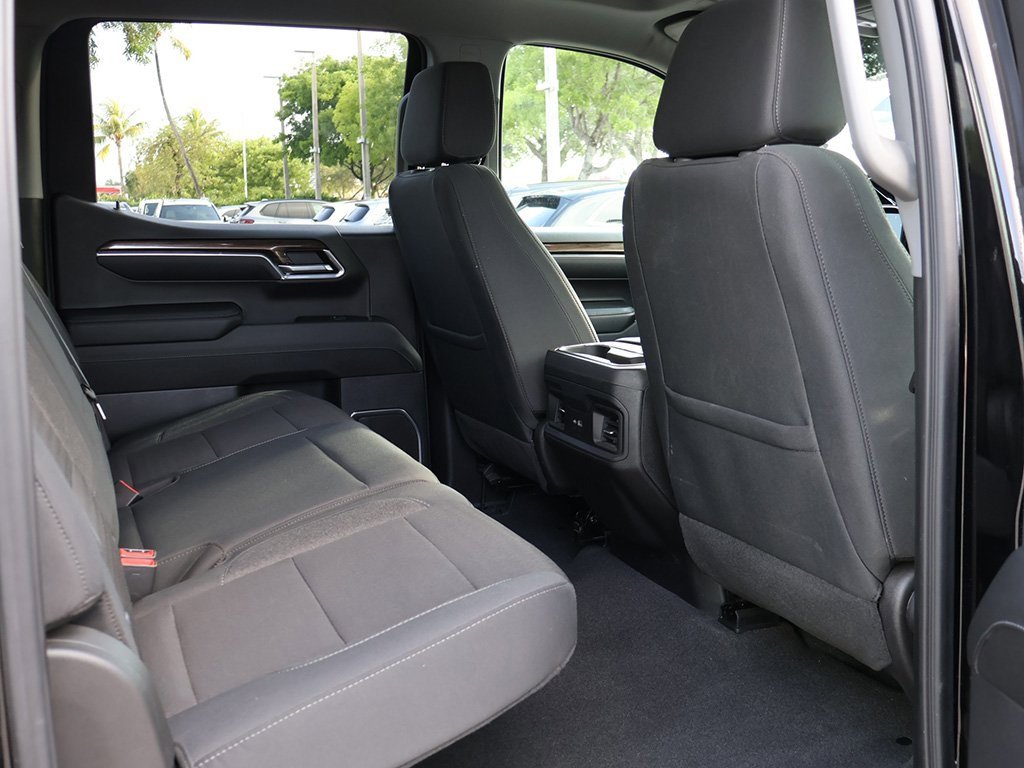 Used 2024 Chevrolet Silverado 1500 RST w/ Z71 Off-Road Package image 31