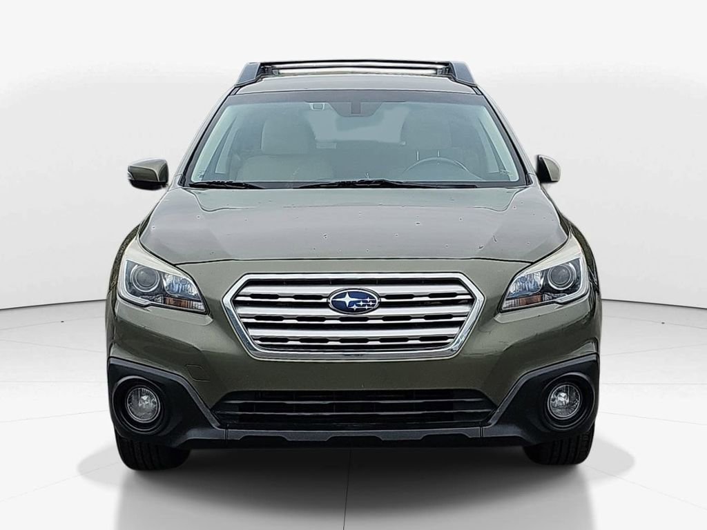 Used 2017 Subaru Outback 2.5i Premium image 11