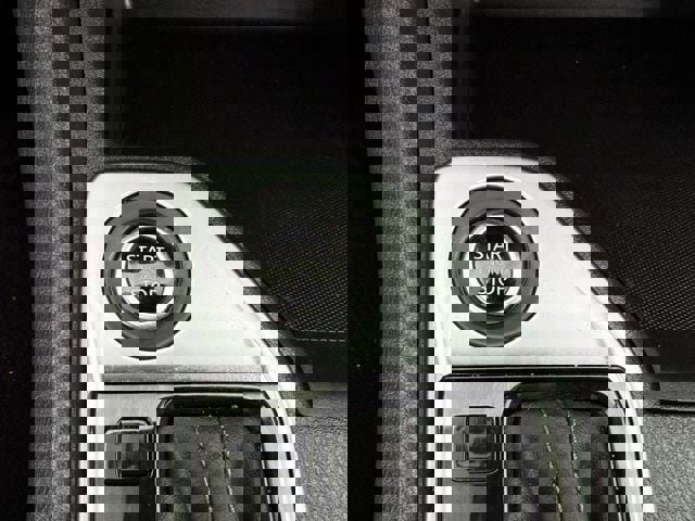 Used 2025 Nissan Sentra SV image 20