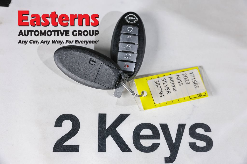 Used 2023 Nissan Altima 2.5 SV AWD/4WD image 25