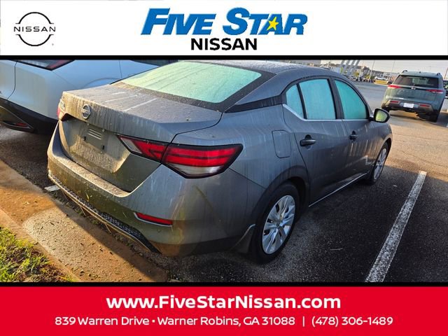 Used 2024 Nissan Sentra S image 11