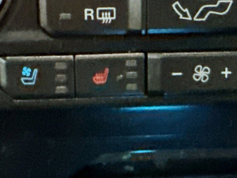 Used 2019 Ford F150 Platinum w/ Equipment Group 701A Luxury image 22