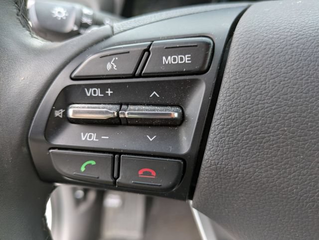 Used 2019 Hyundai Ioniq Limited FWD image 11