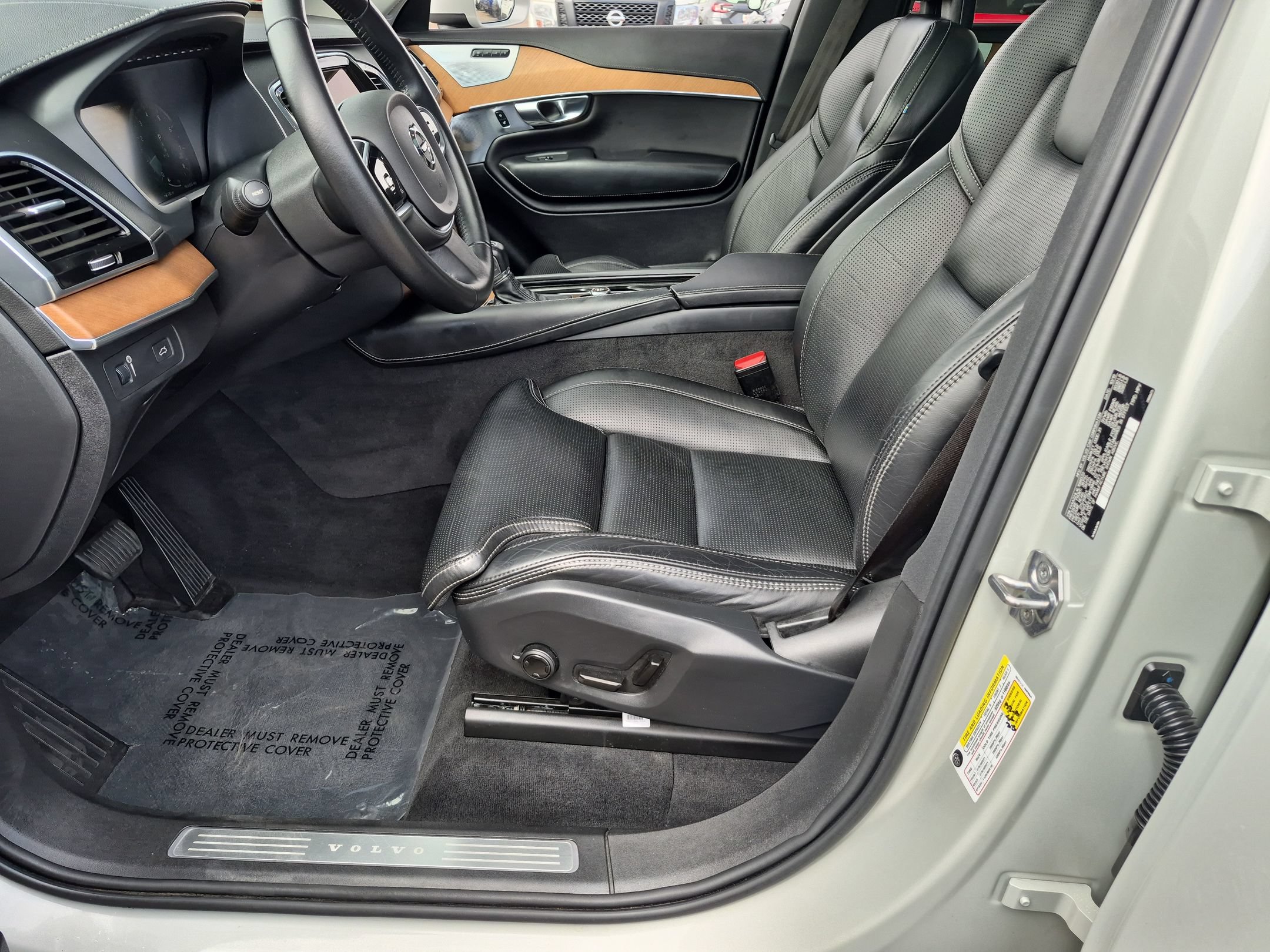 Used 2020 Volvo XC90 T6 Inscription AWD/4WD image 13