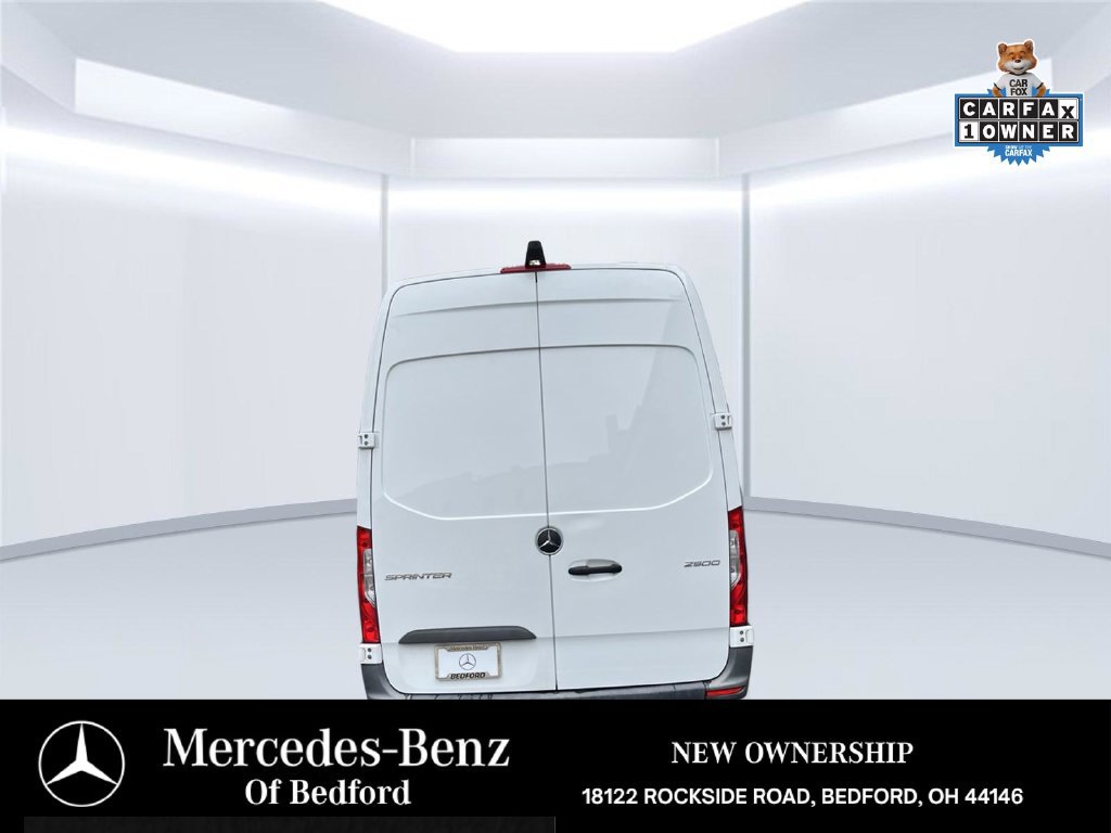 Used 2024 Mercedes-Benz Sprinter 2500 image 4