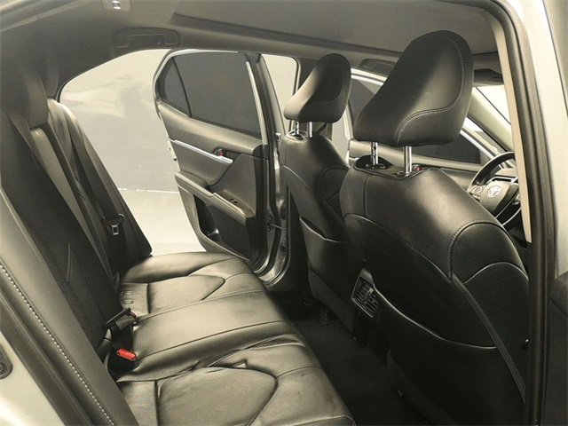 Used 2021 Toyota Camry XSE w/ Navigation Package image 17