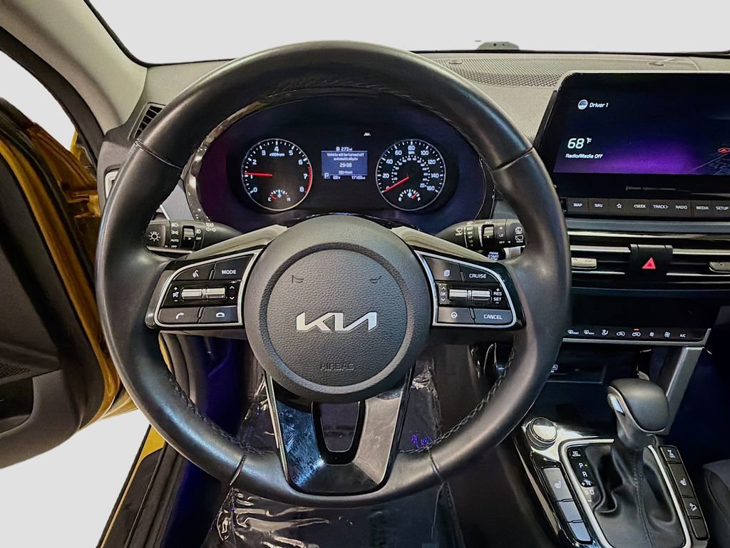 Used 2022 Kia Seltos S AWD/4WD image 14