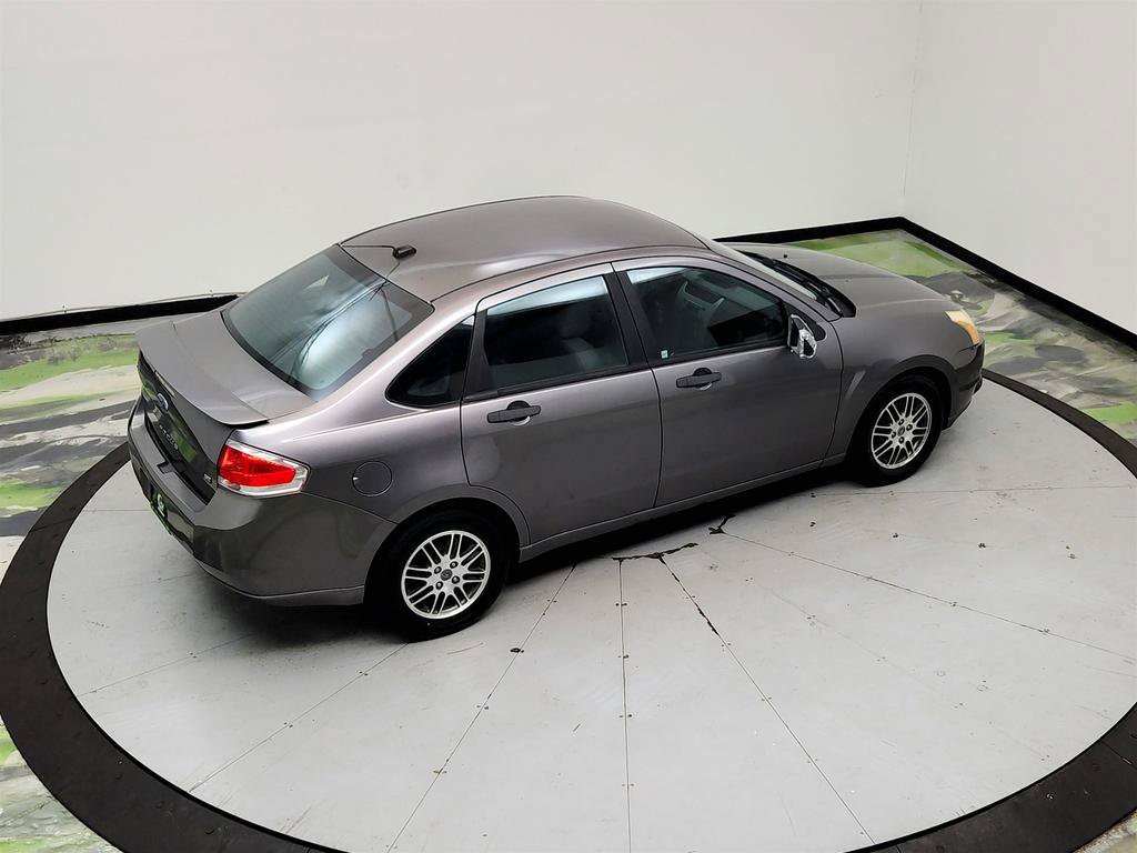 Used 2011 Ford Focus SE w/ 201A Rapid Spec Order Code FWD image 32