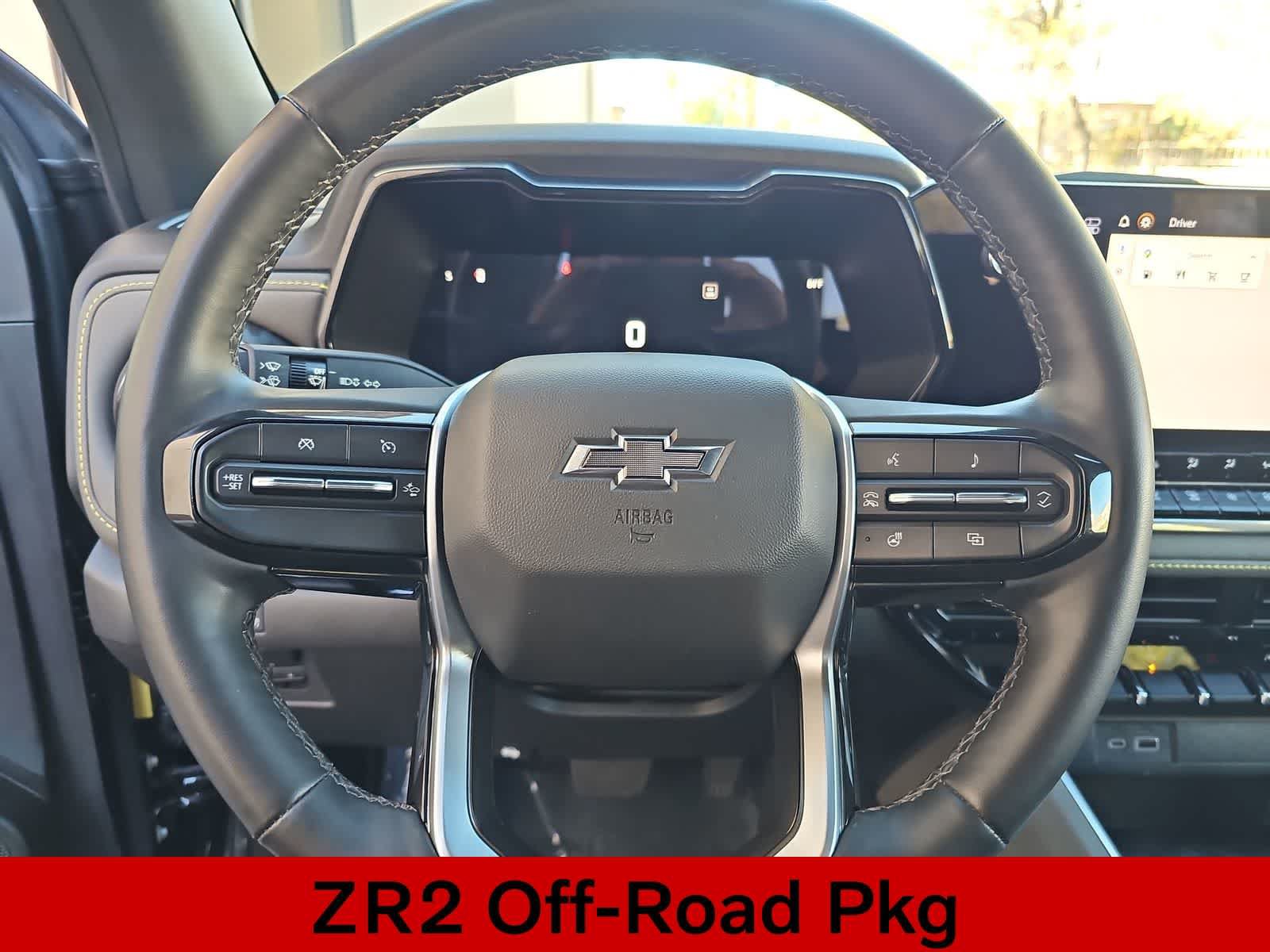 Used 2023 Chevrolet Colorado ZR2 w/ ZR2 Convenience Package III AWD/4WD image 19