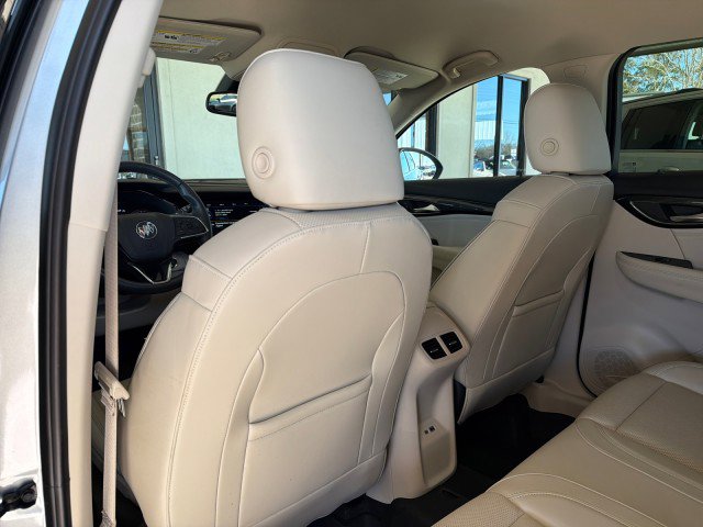 Used 2023 Buick Envision Essence image 29