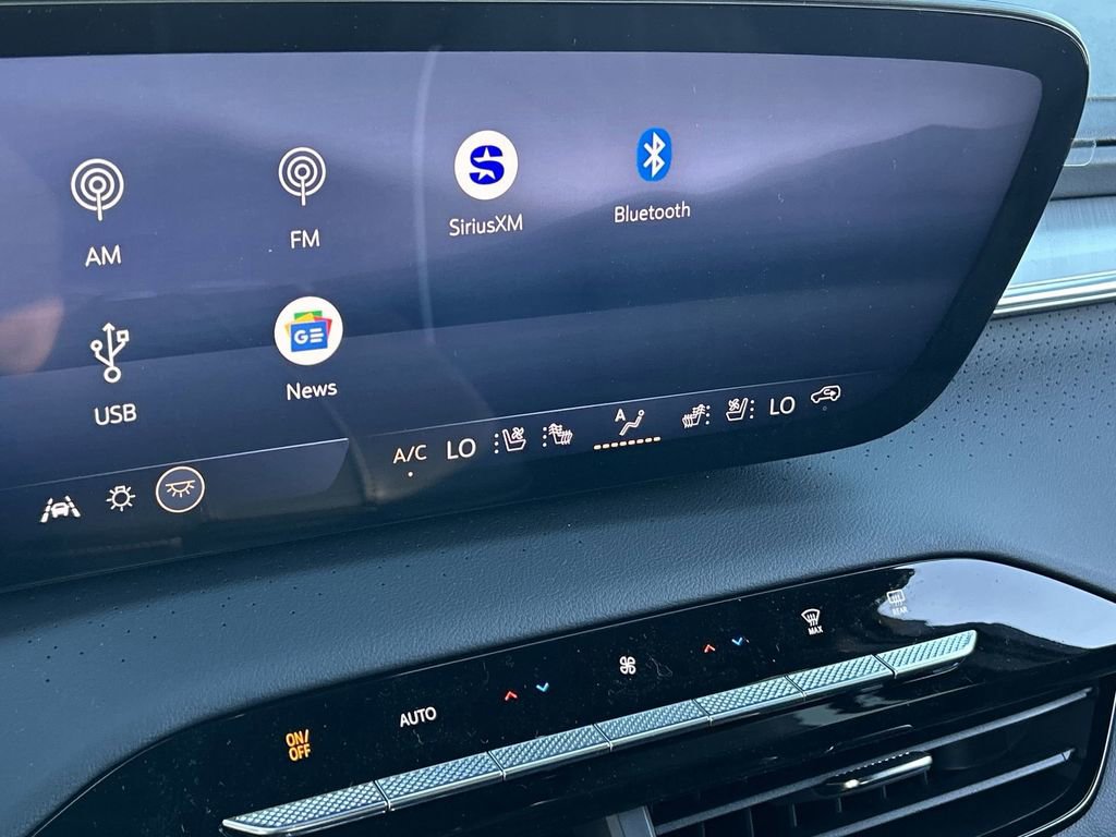 New 2026 Buick Enclave Avenir w/ Super Cruise Package AWD/4WD image 13