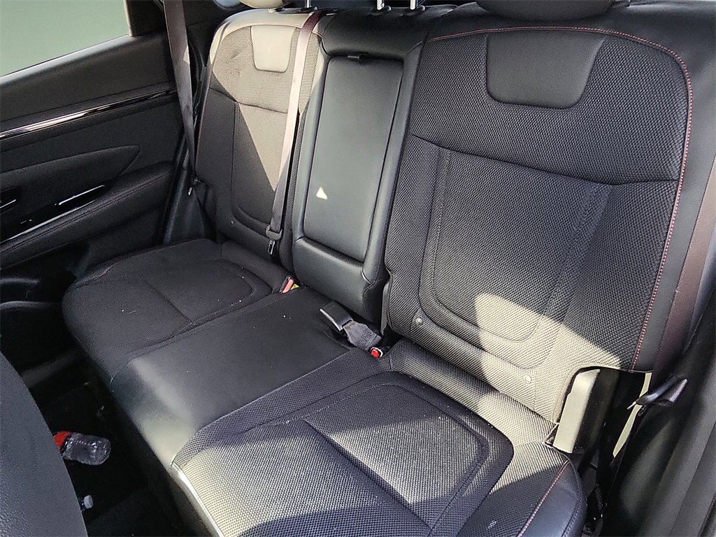 Certified 2024 Hyundai Tucson N Line image 9