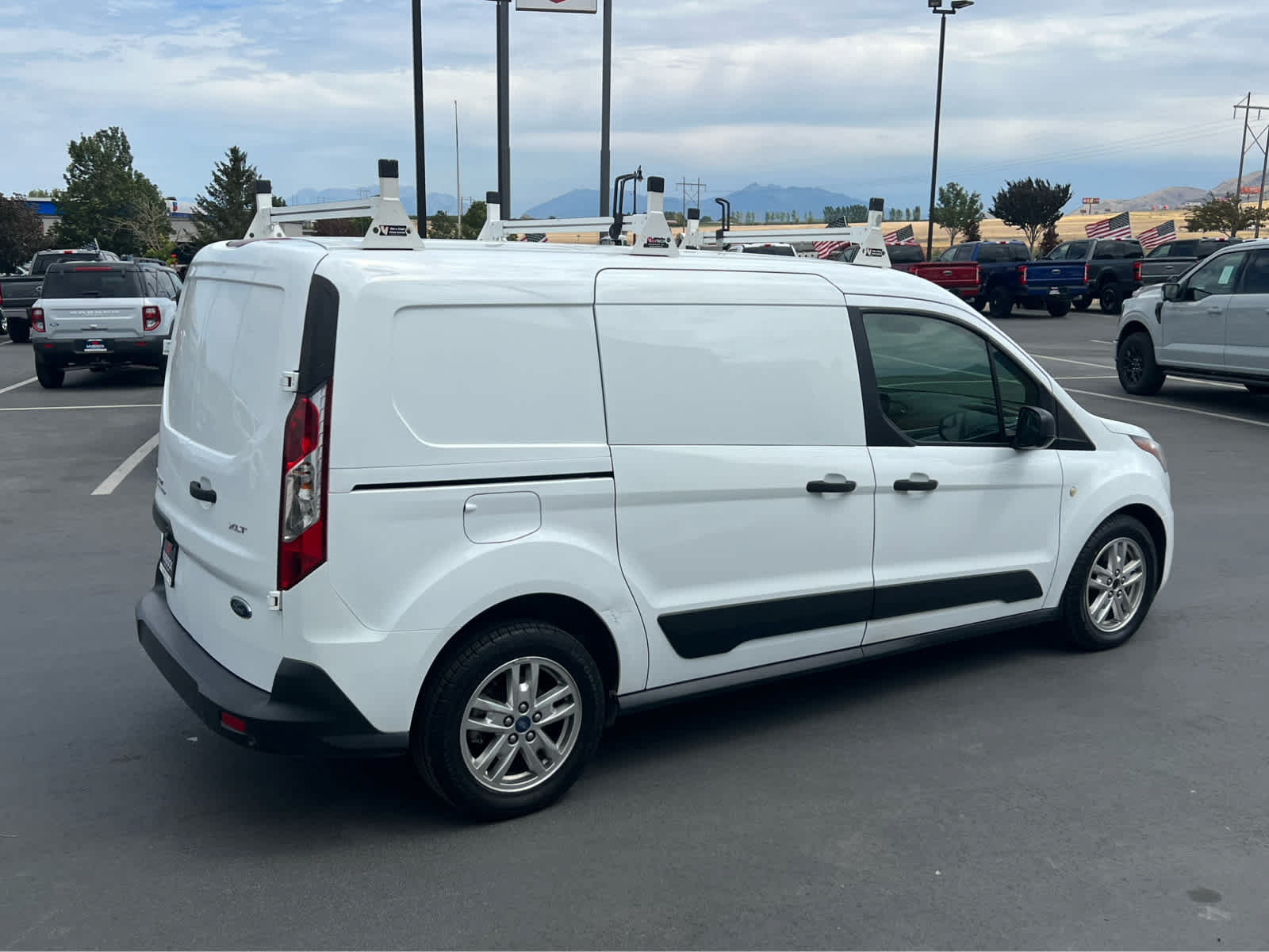 Certified 2019 Ford Transit Connect XLT FWD image 7