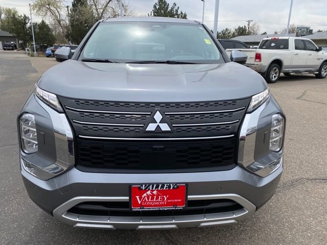 Used 2024 Mitsubishi Outlander SE image 8