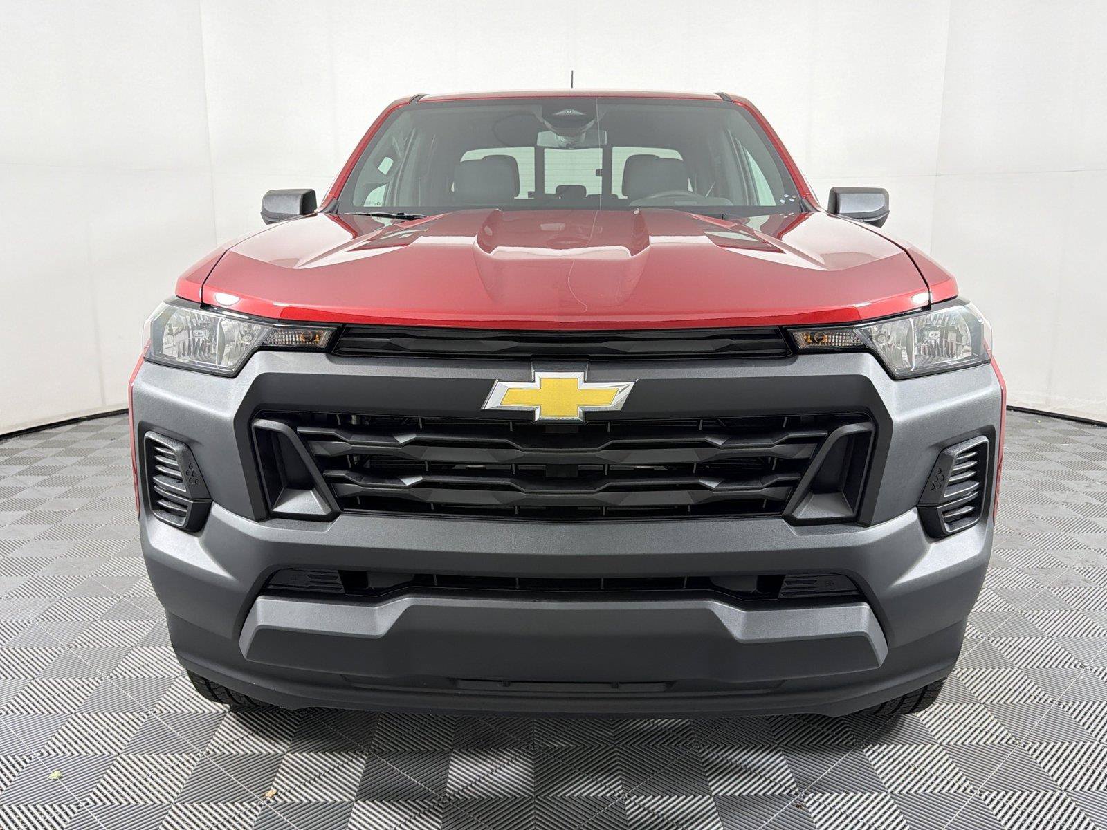 Certified 2026 Chevrolet Colorado W/T w/ WT Custom Package RWD image 2