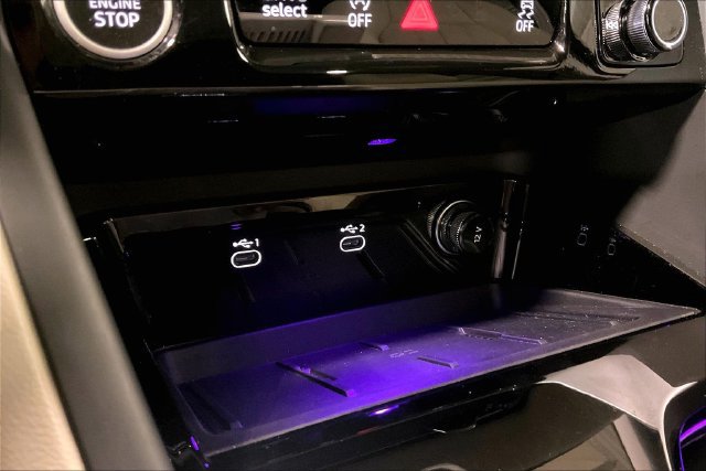 Certified 2025 Audi Q5 Premium w/ Convenience Package AWD/4WD image 33