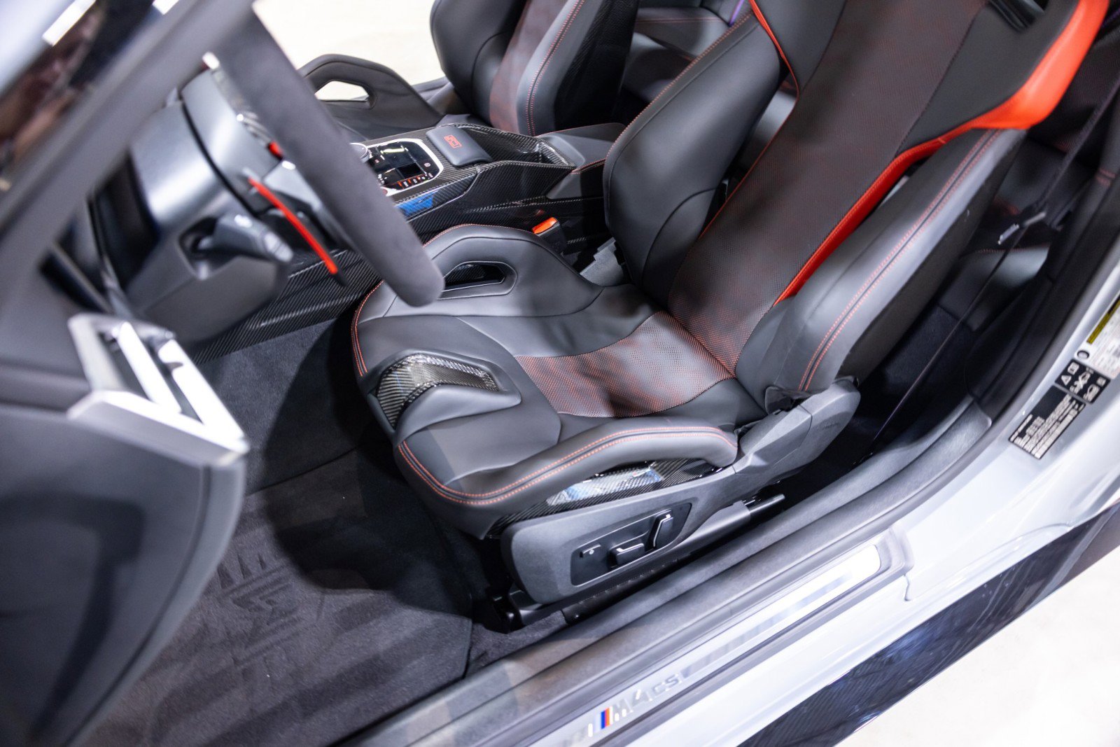 Used 2025 BMW M4 CS AWD/4WD image 45