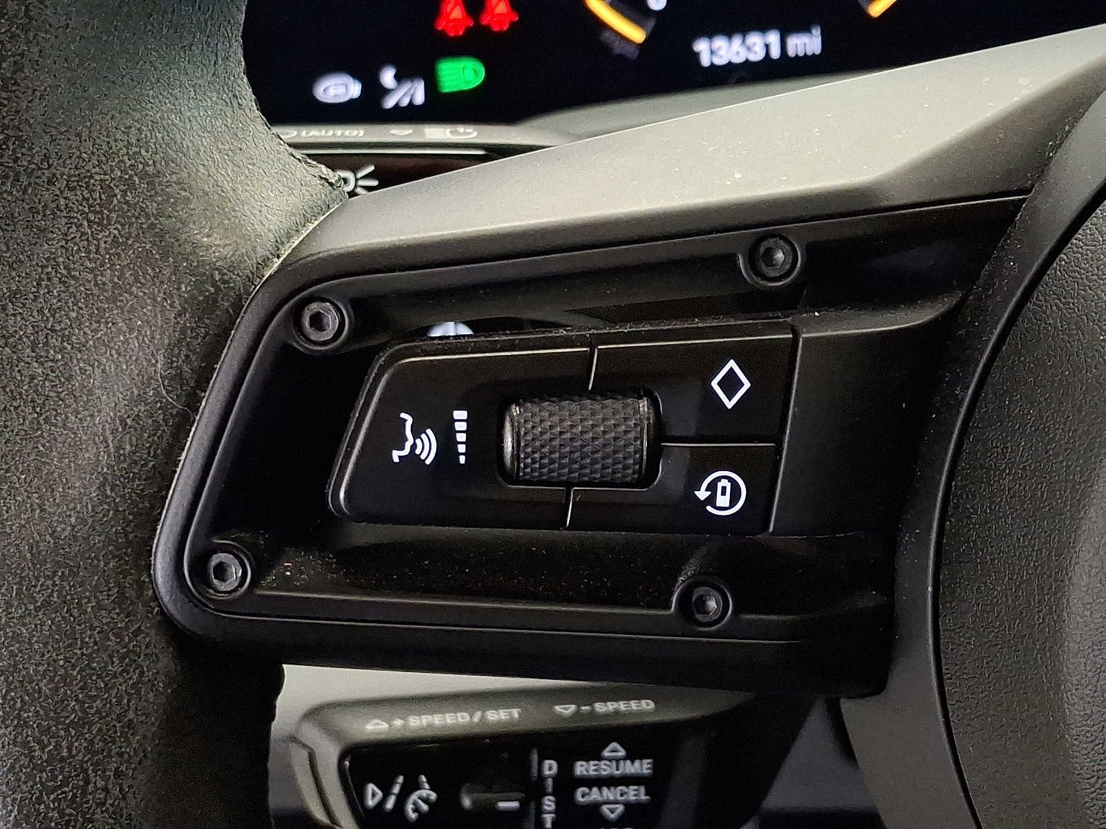 Used 2021 Porsche Taycan Turbo S image 24