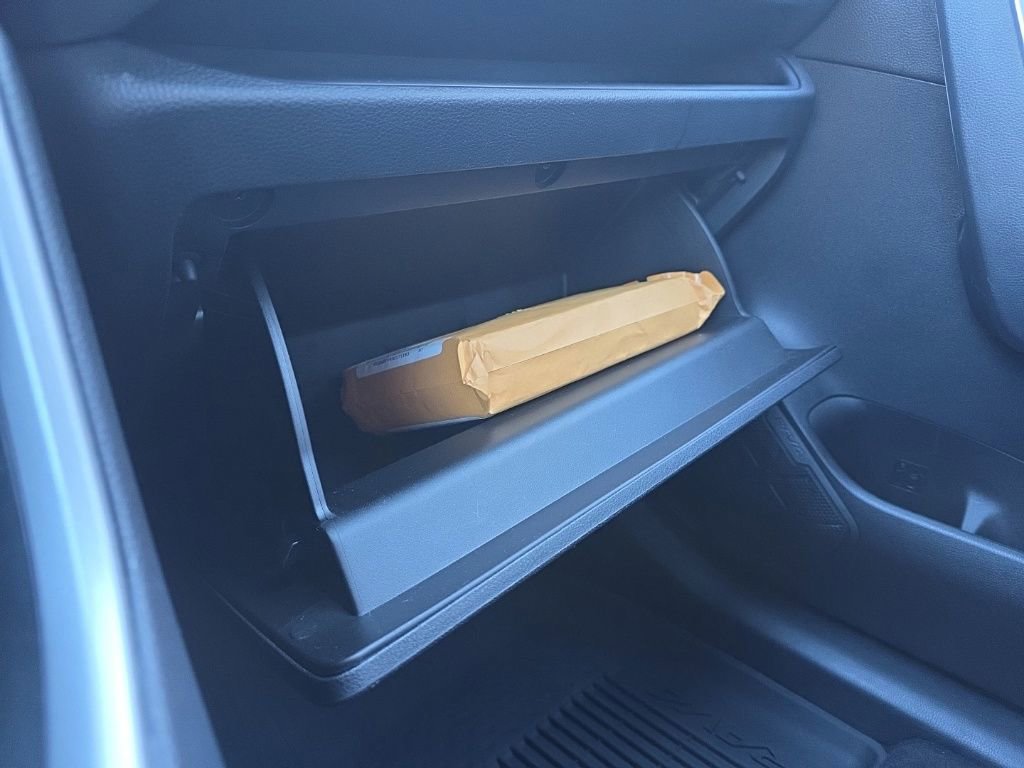 Used 2025 Toyota RAV4 XLE image 34